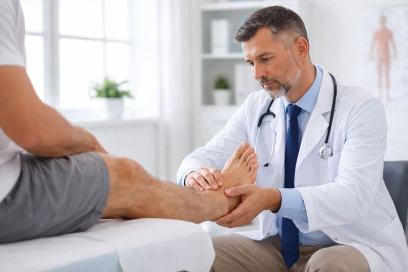 visita ortopedica al piede